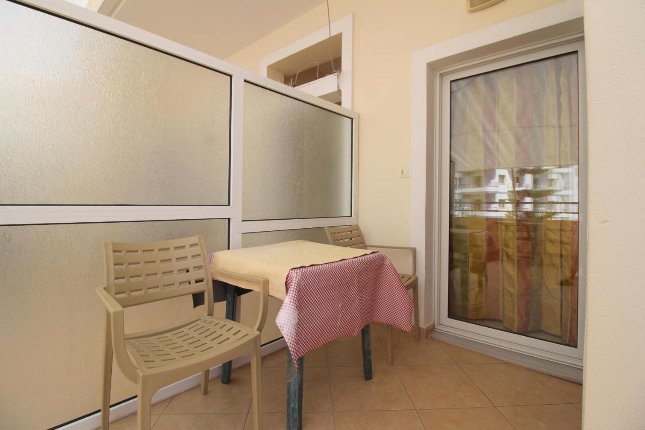 Lengu Holidays Houses Саранде Екстериор снимка