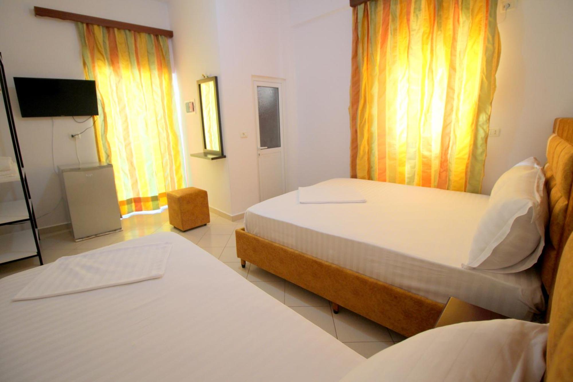 Lengu Holidays Houses Саранде Екстериор снимка