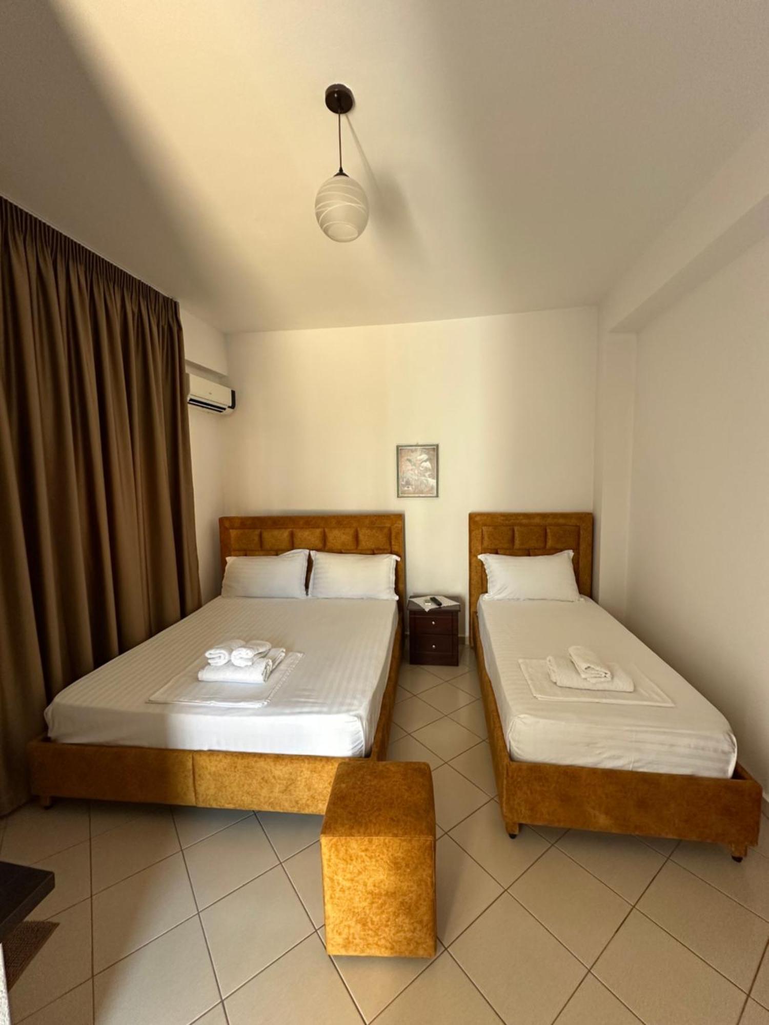 Lengu Holidays Houses Саранде Екстериор снимка