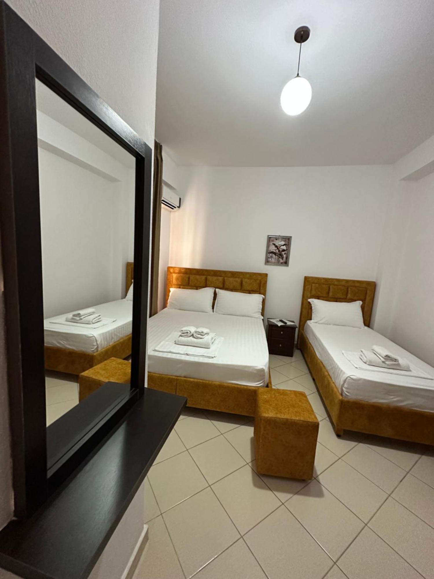 Lengu Holidays Houses Саранде Екстериор снимка